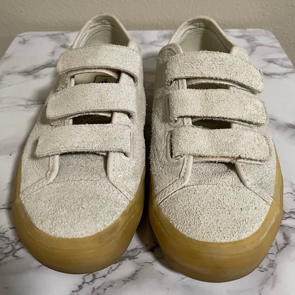 Suede light grey velcro vans